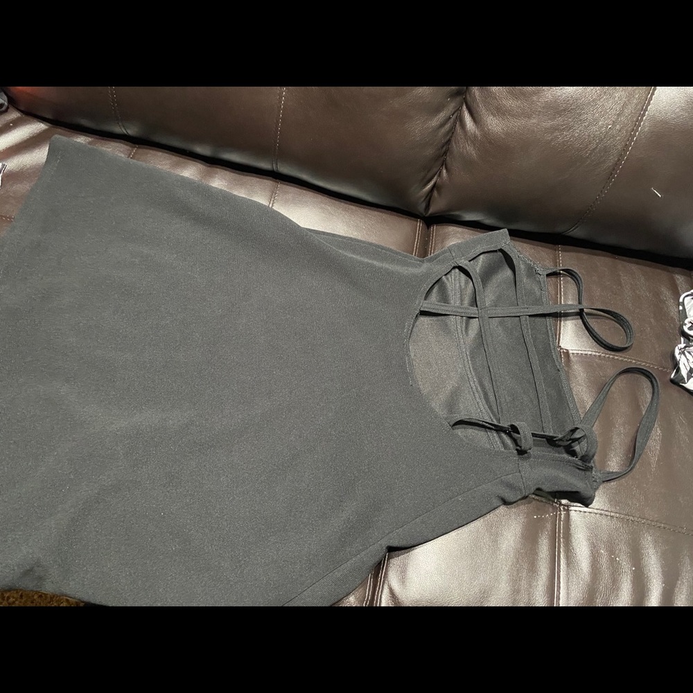 Dress - Picture 2 of 2
